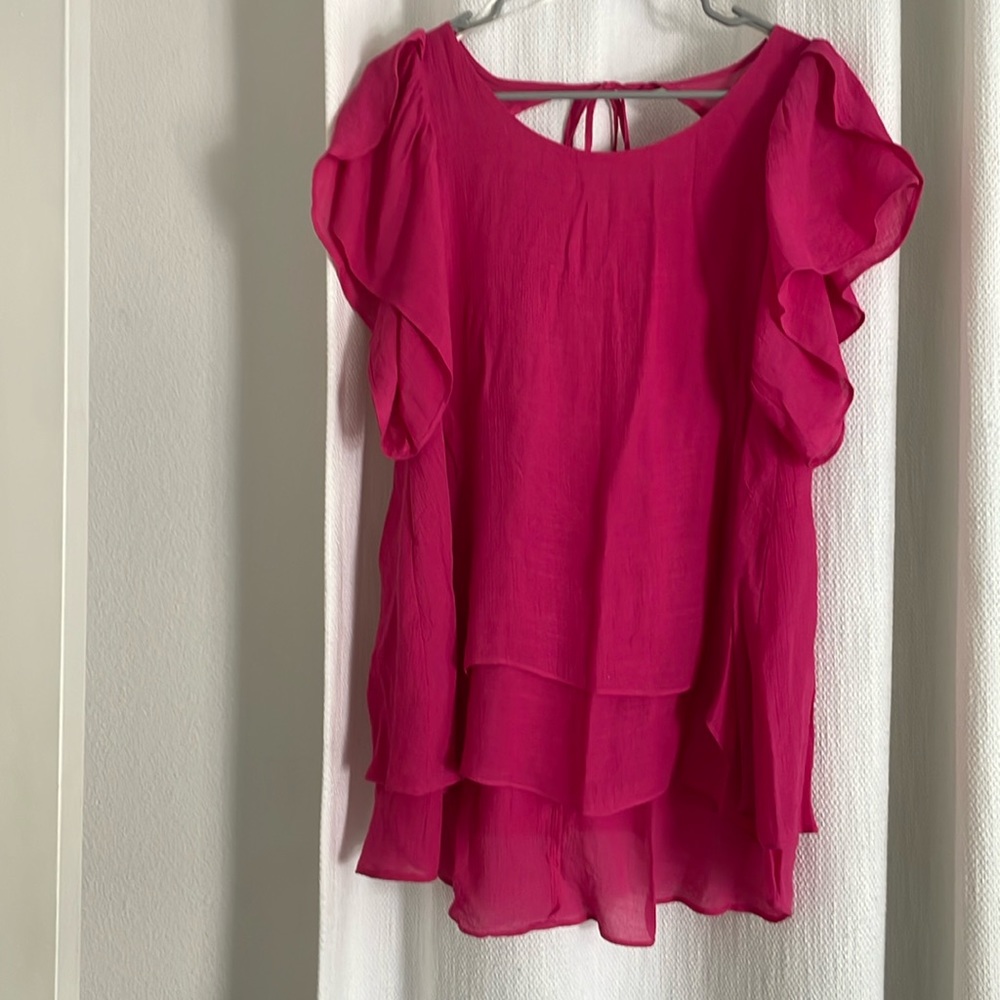 Umgee tunic top size medium flowery shear material